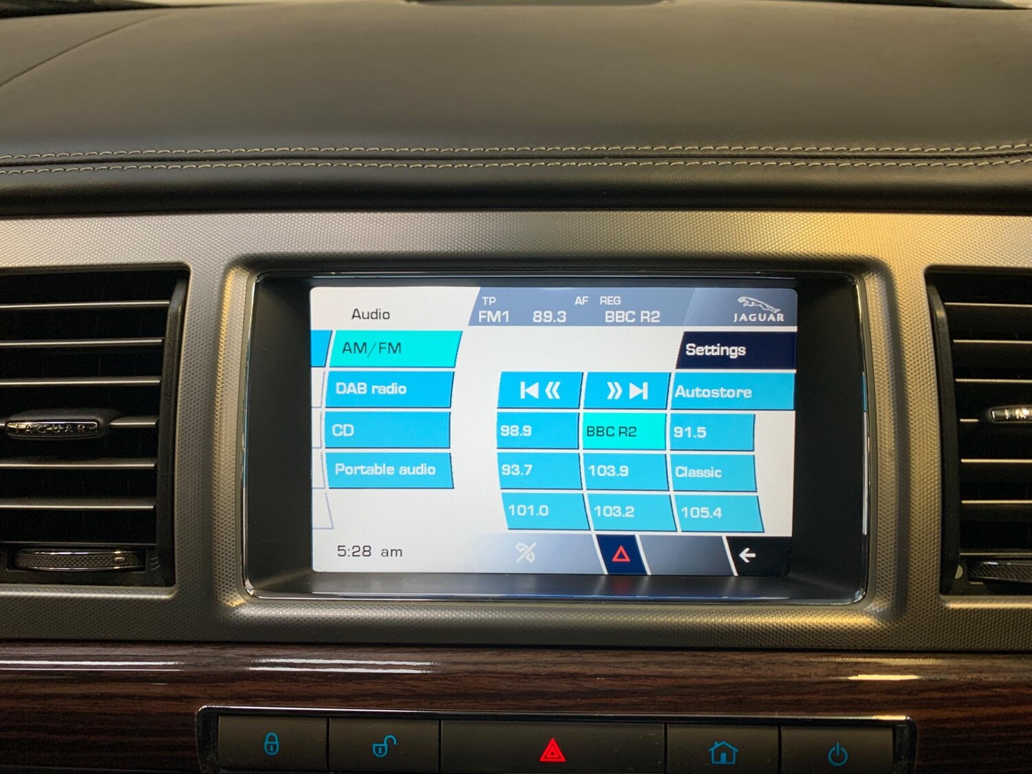 Used Jaguar XF for sale - 77029590: Photo 25