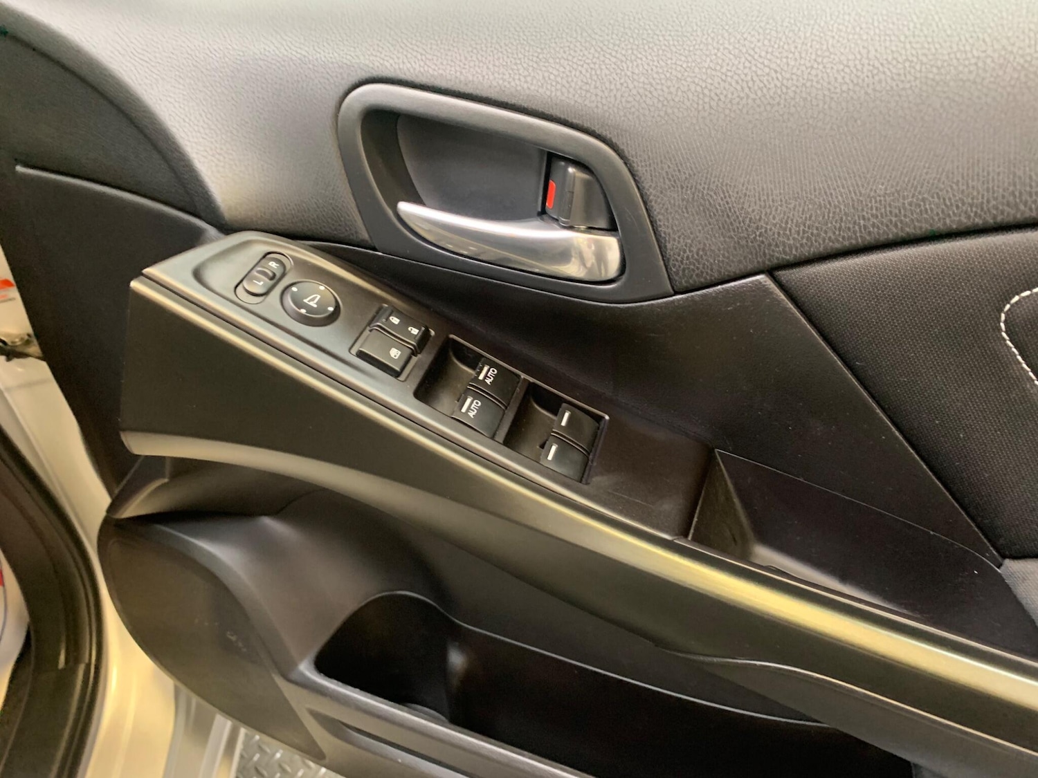 Used Honda Civic 2015 for sale - 75964918: Photo 22