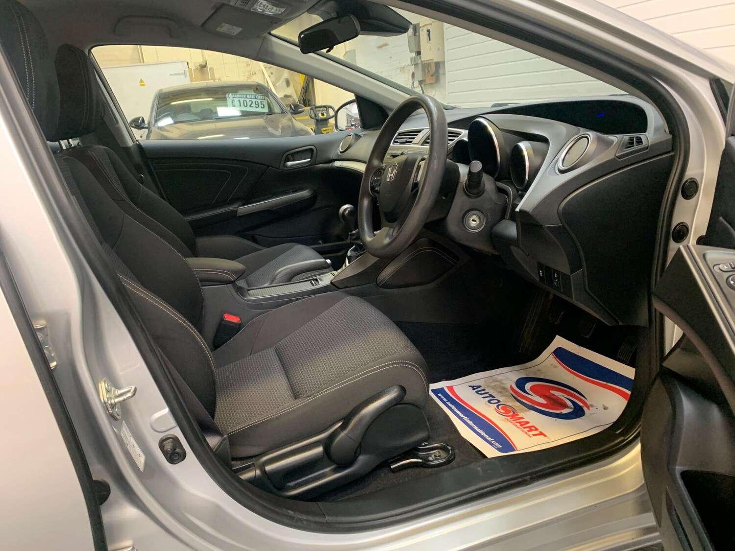 Used Honda Civic 2015 for sale - 75964918: Photo 26