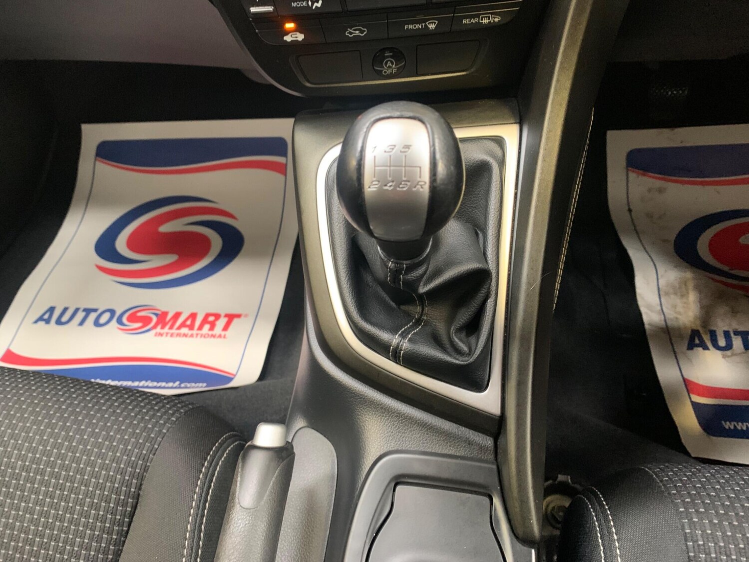 Used Honda Civic 2015 for sale - 75964918: Photo 35