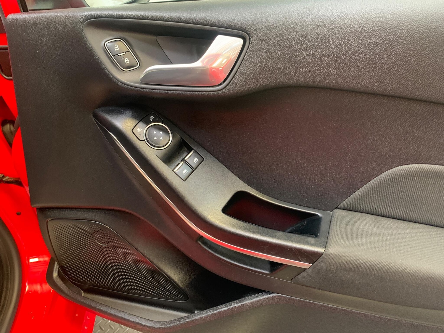 Used Ford Fiesta 2018 for sale - 76425510: Photo 17