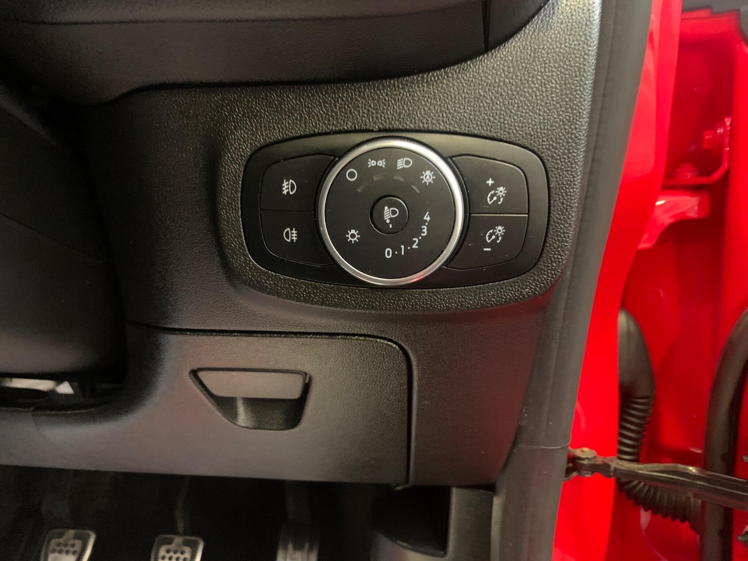 Used Ford Fiesta 2018 for sale - 76425510: Photo 28