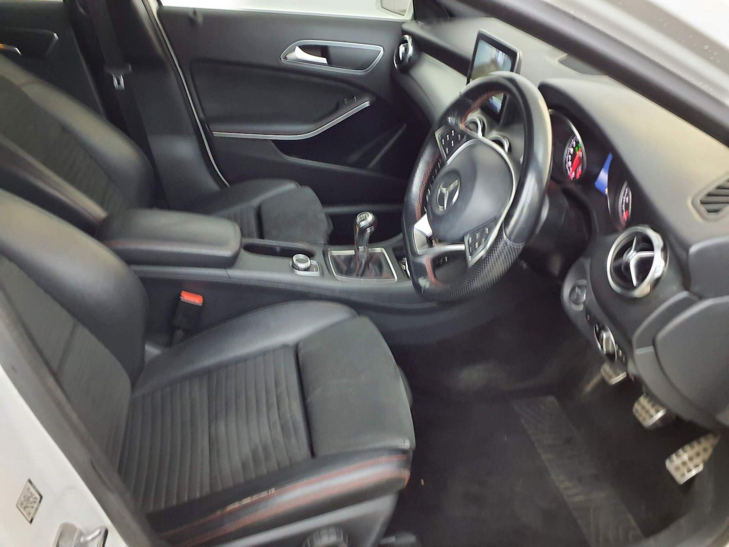 Used Mercedes-Benz GLA 2018 for sale - 76159190: Photo 11