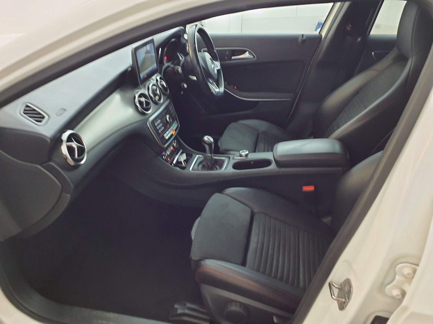 Used Mercedes-Benz GLA 2018 for sale - 76159190: Photo 13