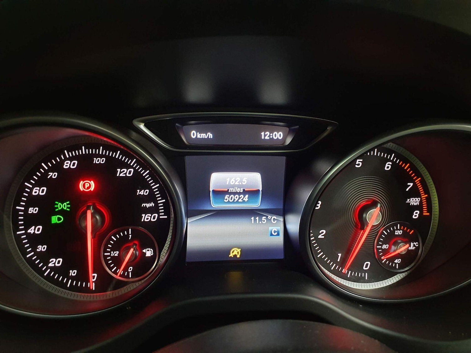 Used Mercedes-Benz GLA 2018 for sale - 76159190: Photo 15