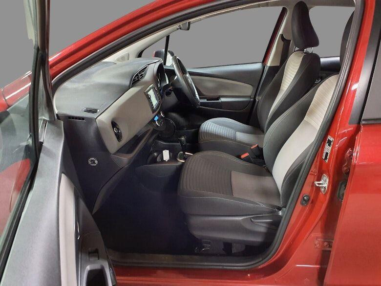 Used Toyota Yaris 2019 for sale - 77970472: Photo 11