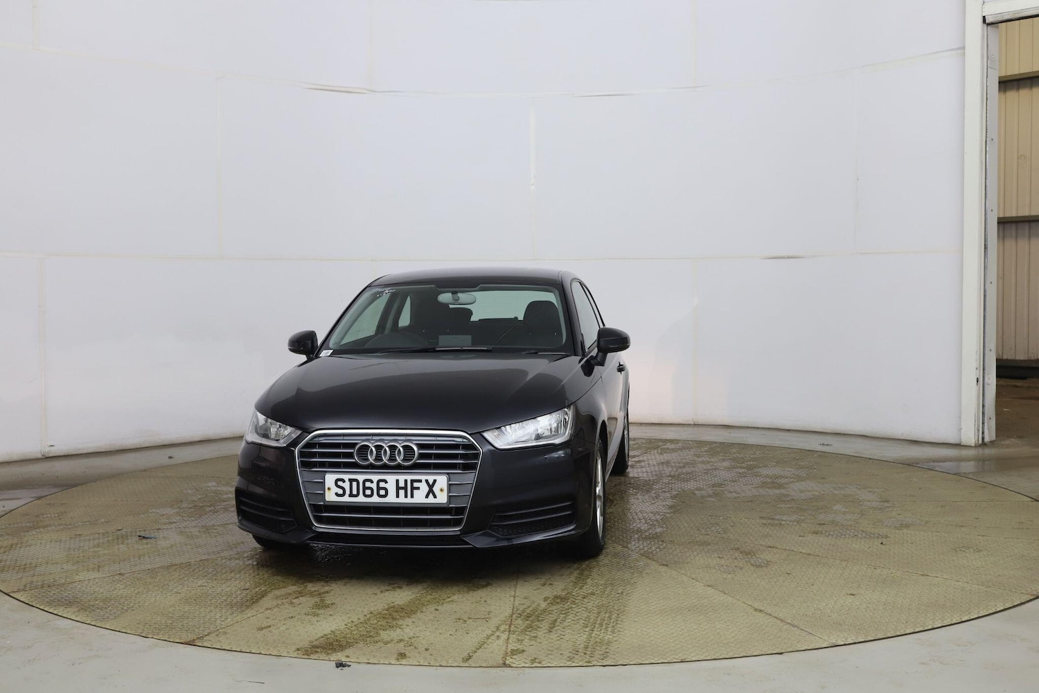 Used Audi A1 2016 for sale - 77524559: Photo 3