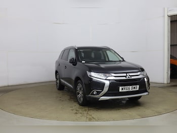 Used Mitsubishi Outlander 2016 for sale - 78675385: Photo