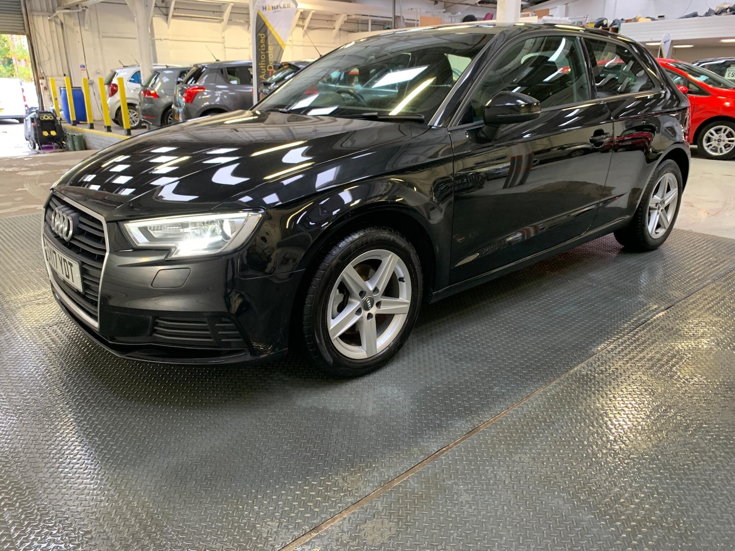 Used Audi A3 2017 for sale - 76326348: Photo 10