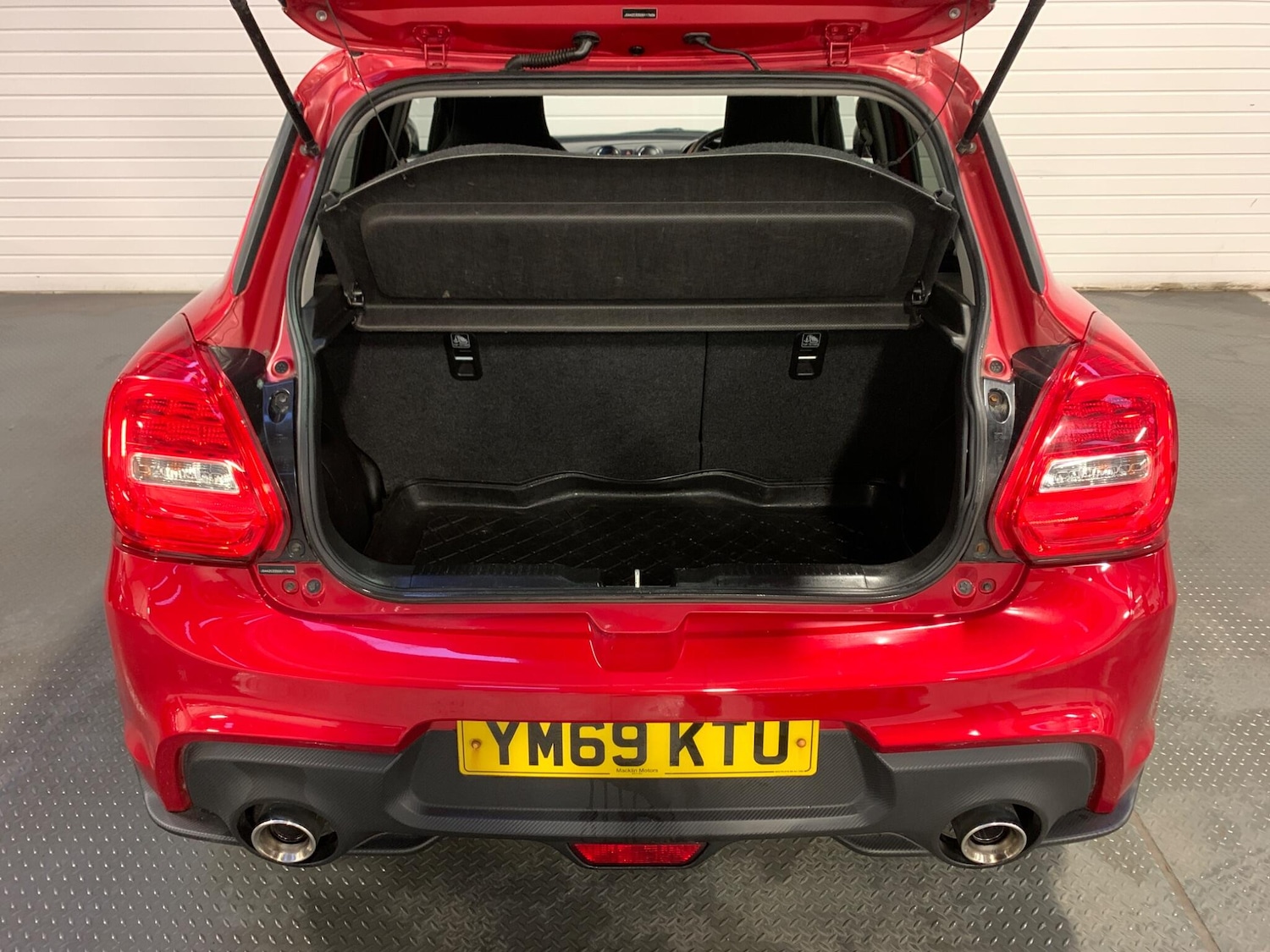 Used Suzuki Swift 2019 for sale - 76975457: Photo 17