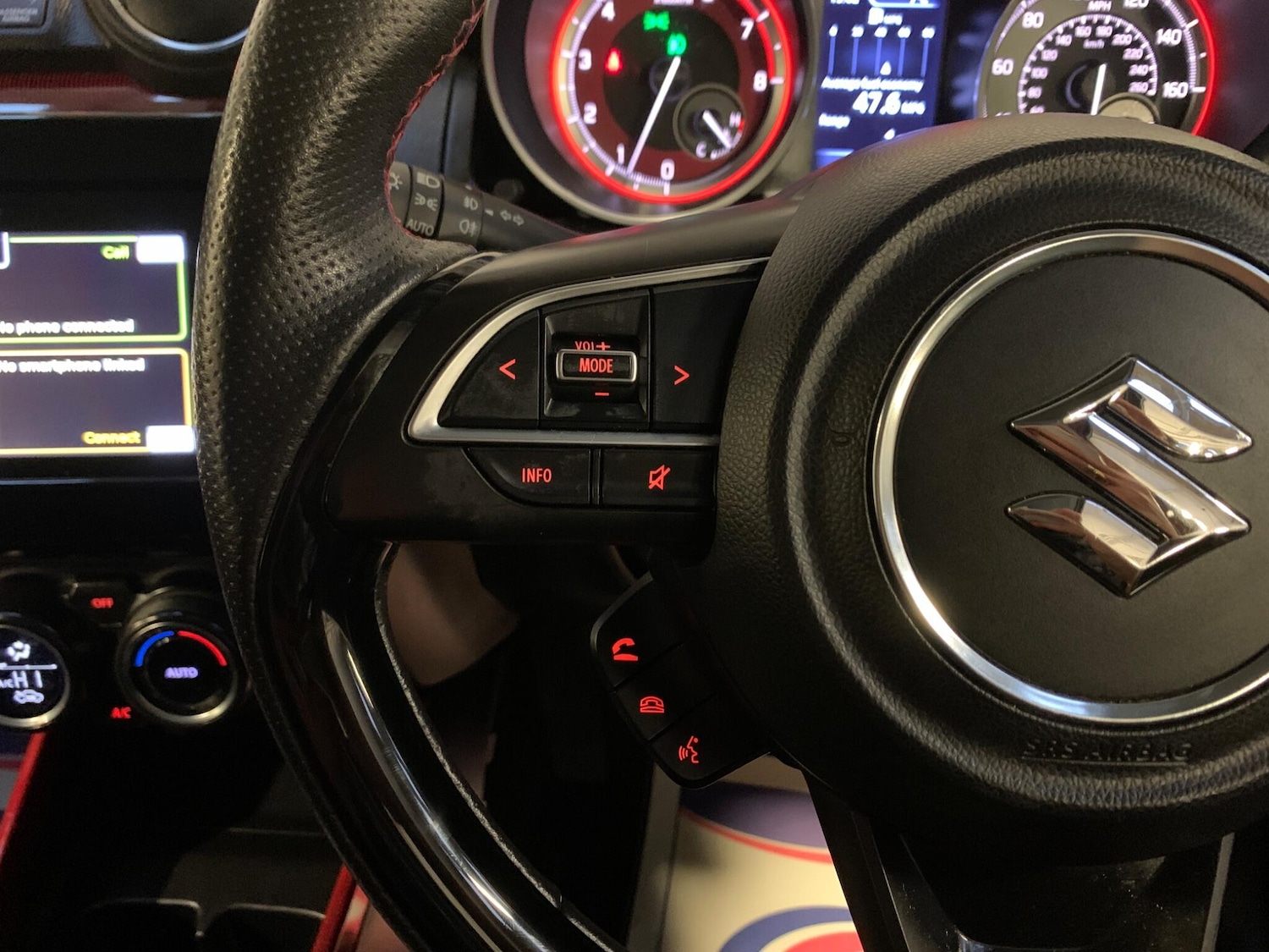 Used Suzuki Swift 2019 for sale - 76975457: Photo 47