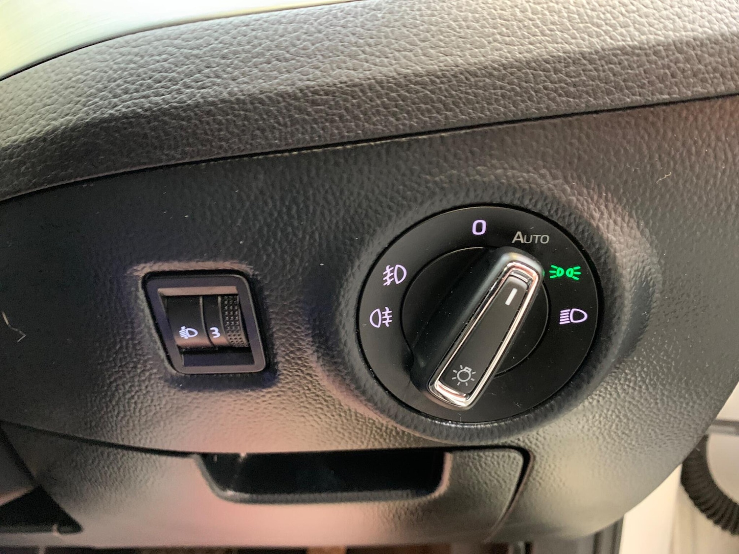 Used Skoda Superb for sale - 76688896: Photo 23