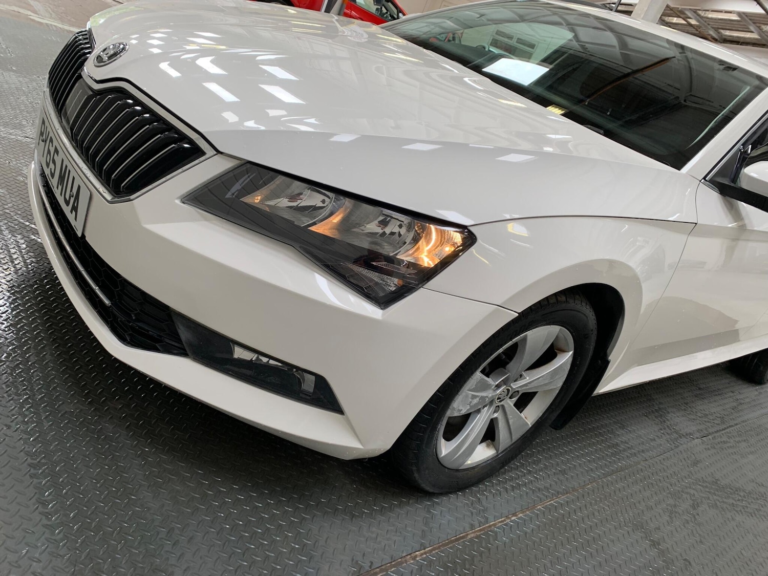 Used Skoda Superb for sale - 76688896: Photo 9