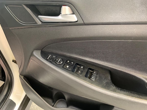 Used Hyundai TUCSON 2017 for sale - 75990488: Photo 19
