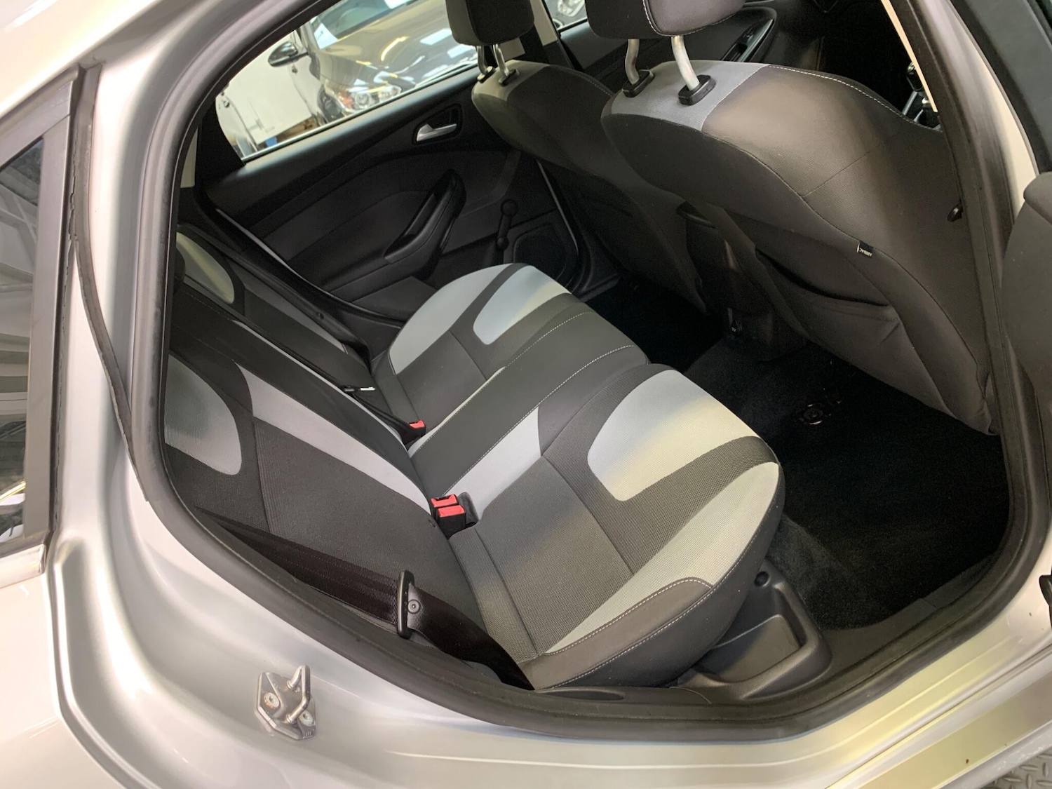 Used Ford Focus 2014 for sale - 76432391: Photo 14