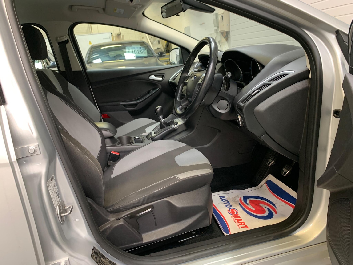 Used Ford Focus 2014 for sale - 76432391: Photo 17