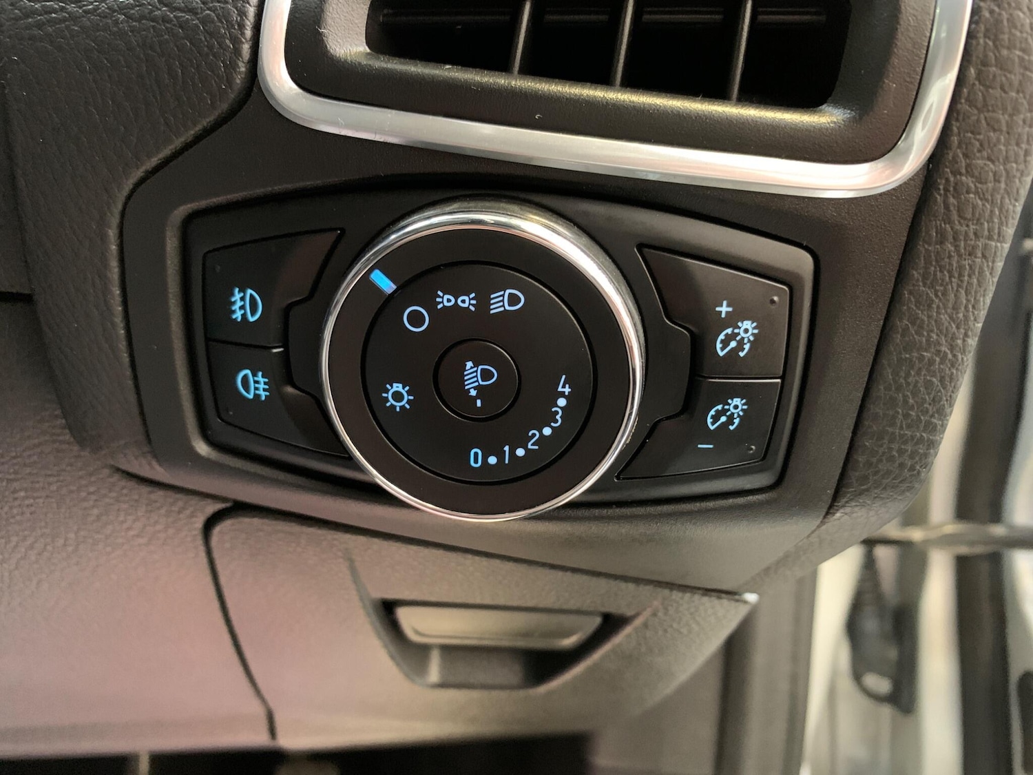 Used Ford Focus 2014 for sale - 76432391: Photo 20