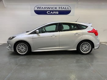 Used Ford Focus 2014 for sale - 76432391: Photo