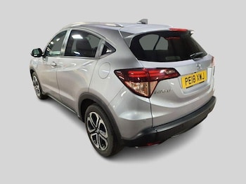 Used Honda HR-V 2018 for sale - 77440086: Photo