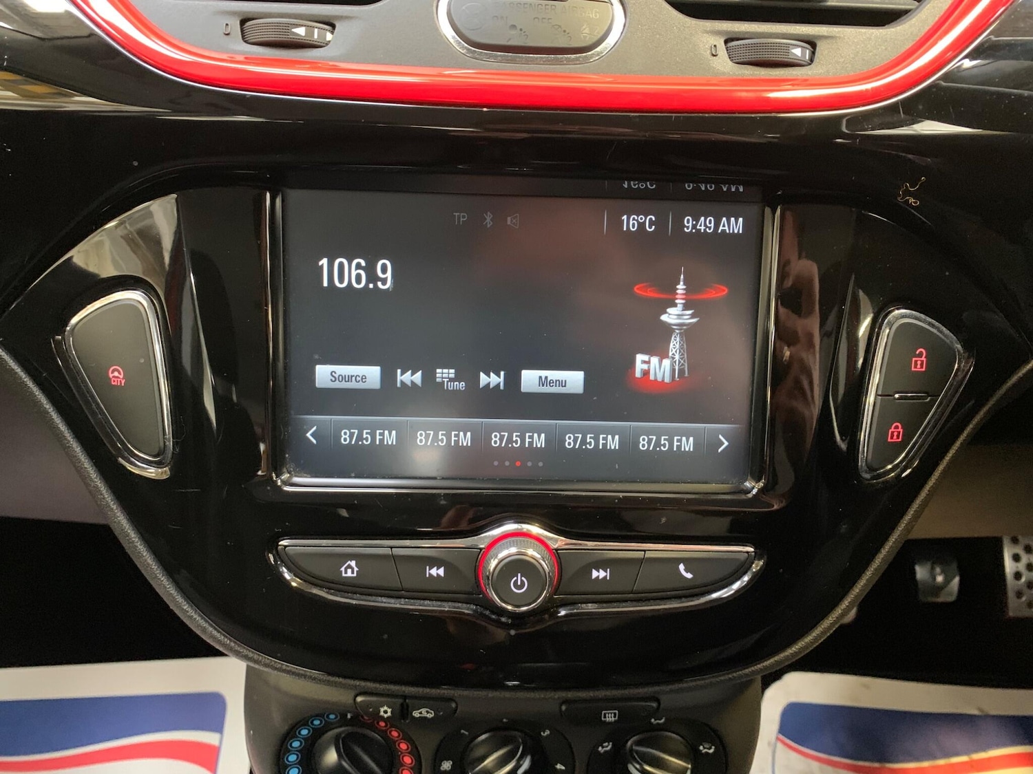 Used Vauxhall Corsa 2016 for sale - 75782274: Photo 27