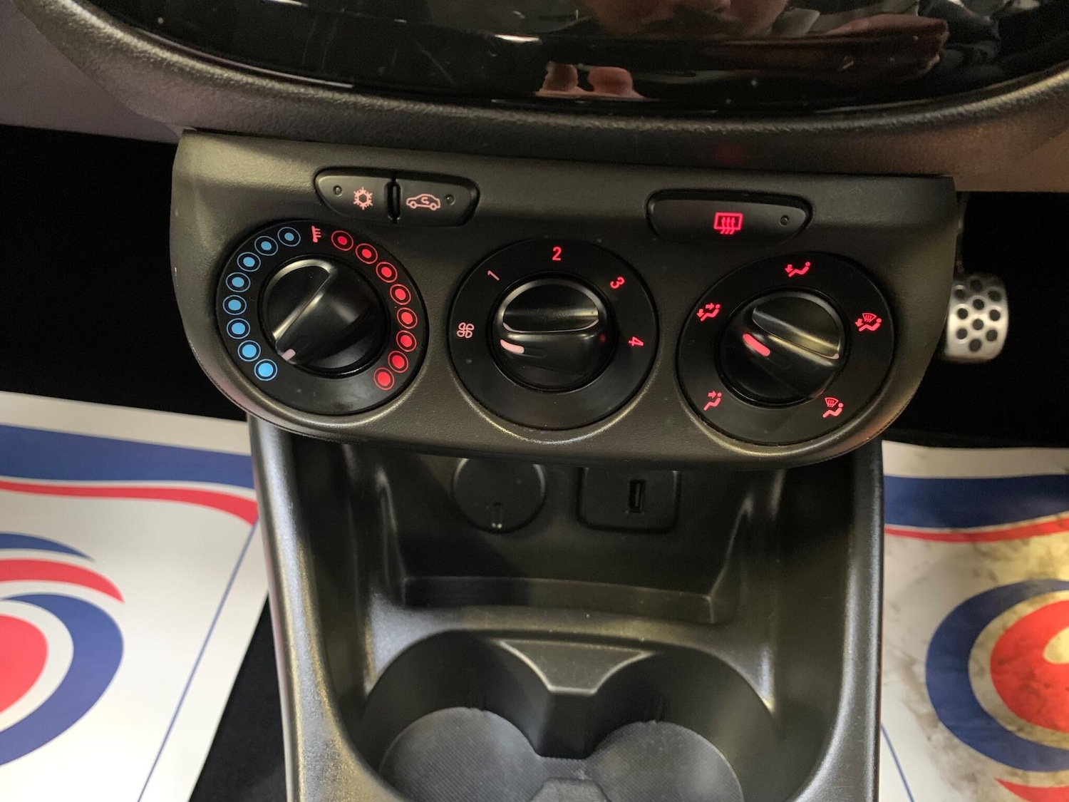 Used Vauxhall Corsa 2016 for sale - 75782274: Photo 34