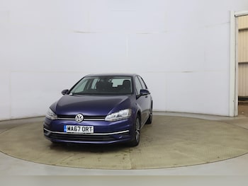 Used Volkswagen Golf 2017 for sale - 77970489: Photo