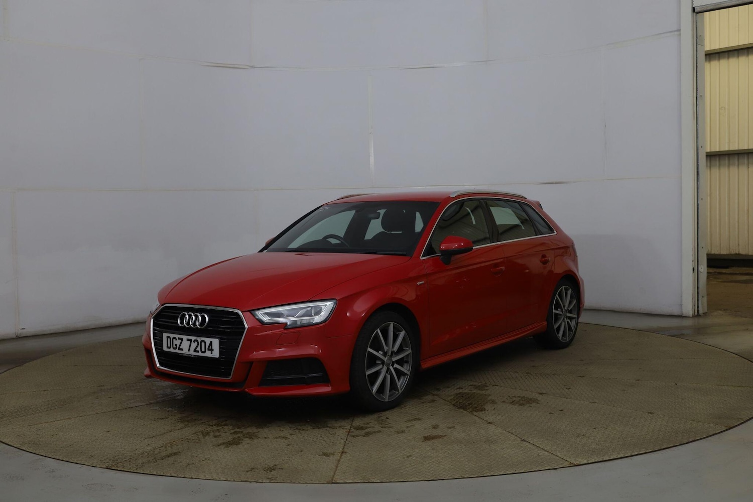 Used Audi A3 2016 for sale - 77351859: Photo 1