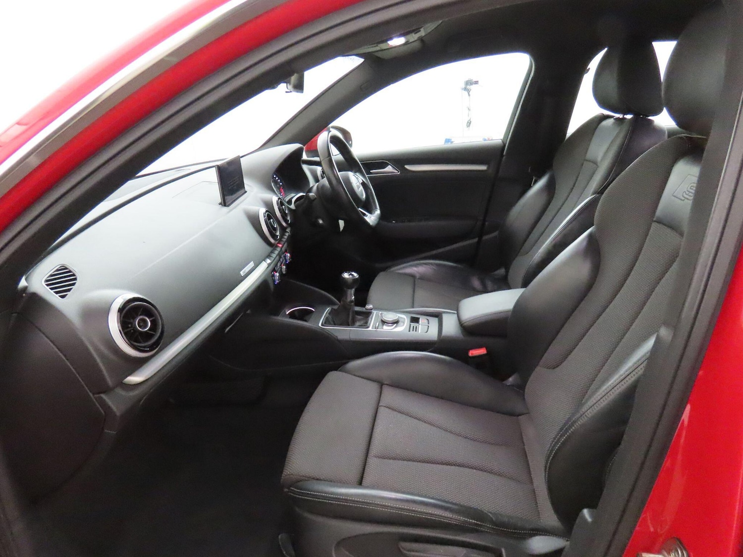 Used Audi A3 2016 for sale - 77351859: Photo 14