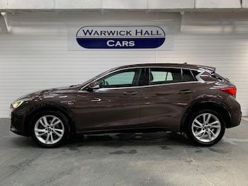 Used Infiniti Q30 2017 for sale - 75588131: Photo
