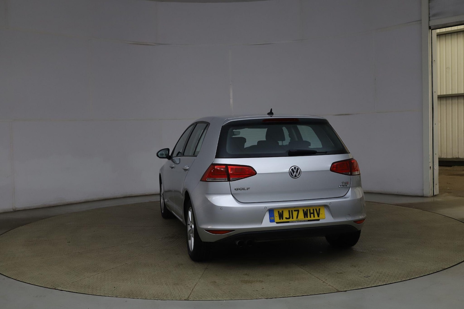 Used Volkswagen Golf 2017 for sale - 76348788: Photo 5