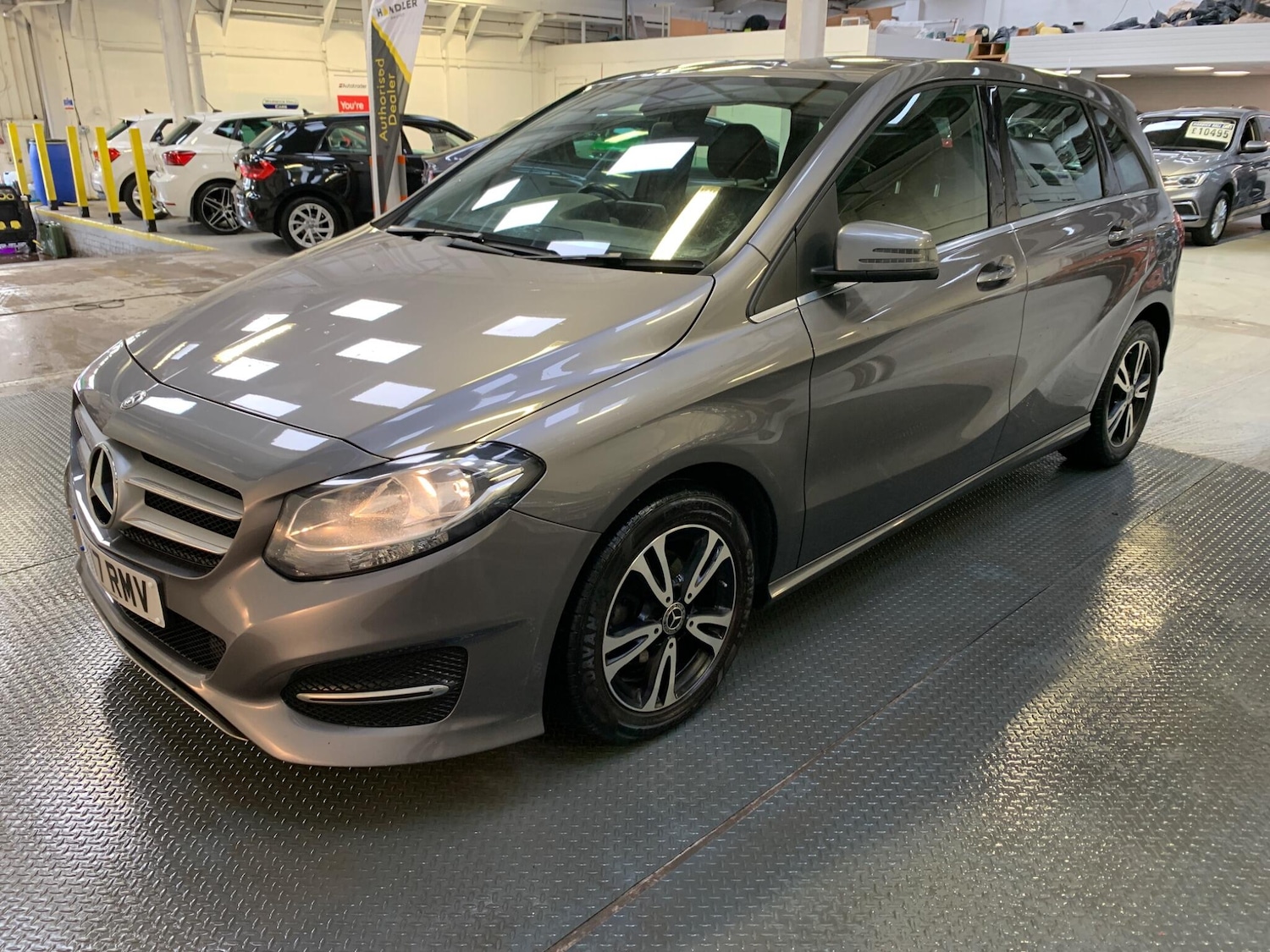 Used Mercedes-Benz B Class 2017 for sale - 77387291: Photo 13