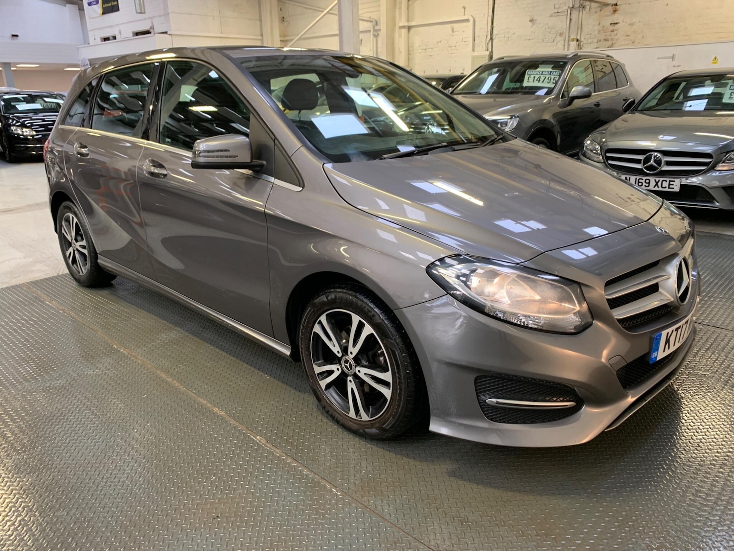 Used Mercedes-Benz B Class 2017 for sale - 77387291: Photo 14