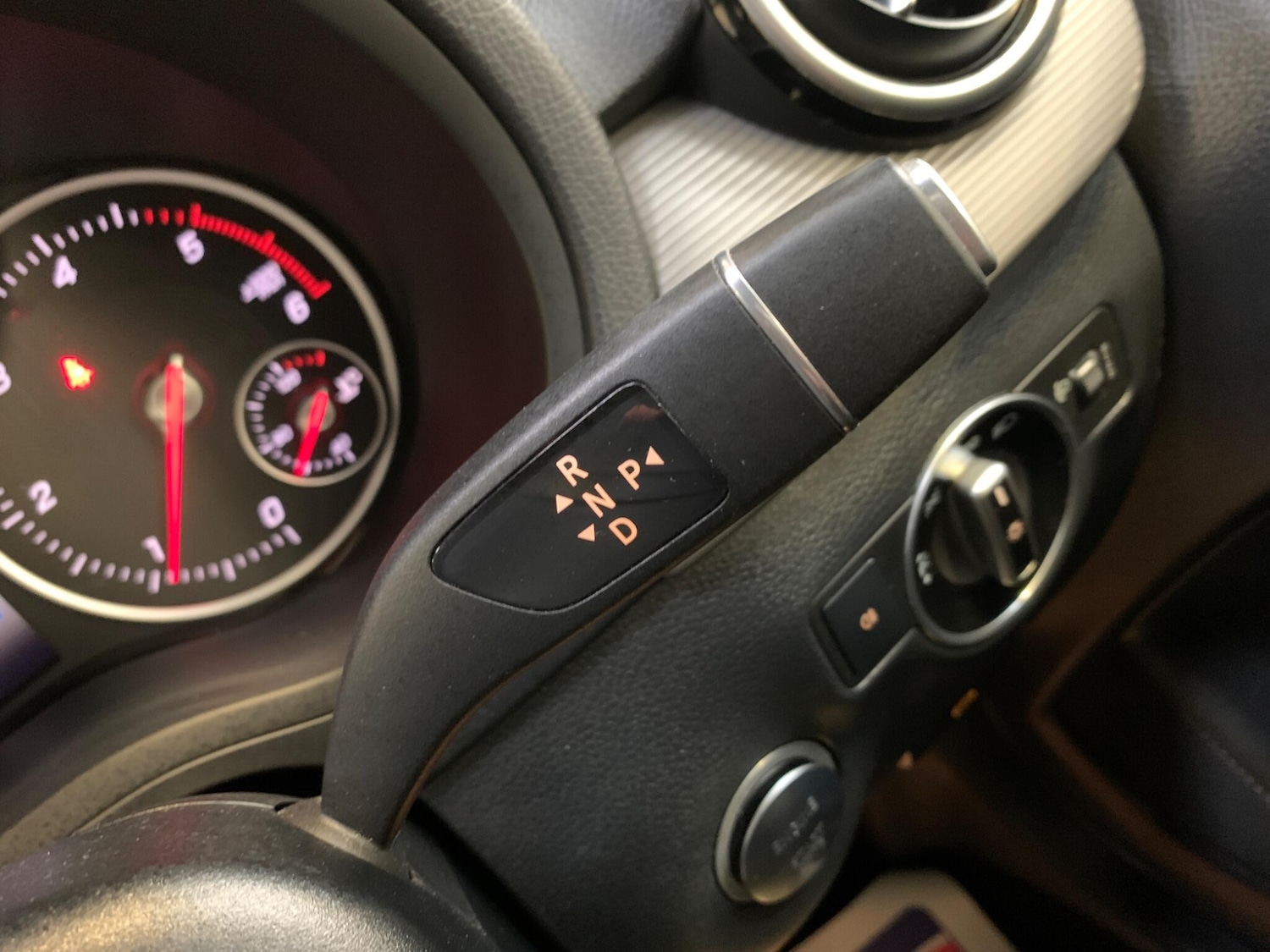 Used Mercedes-Benz B Class 2017 for sale - 77387291: Photo 42