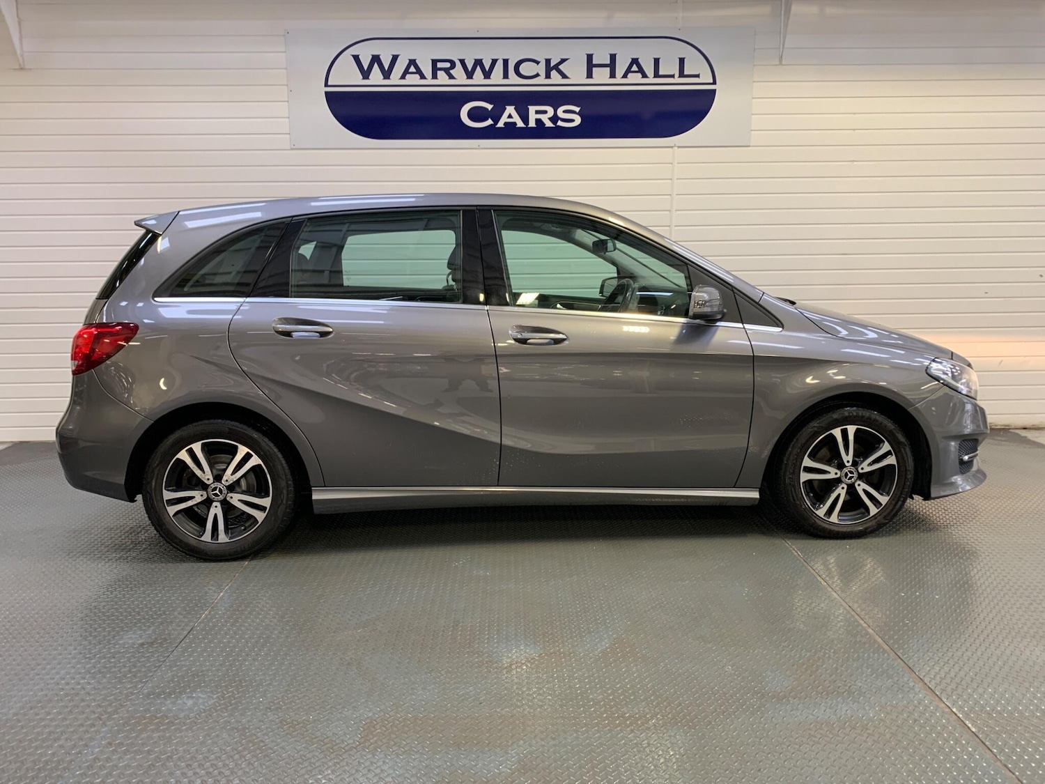 Used Mercedes-Benz B Class 2017 for sale - 77387291: Photo 5