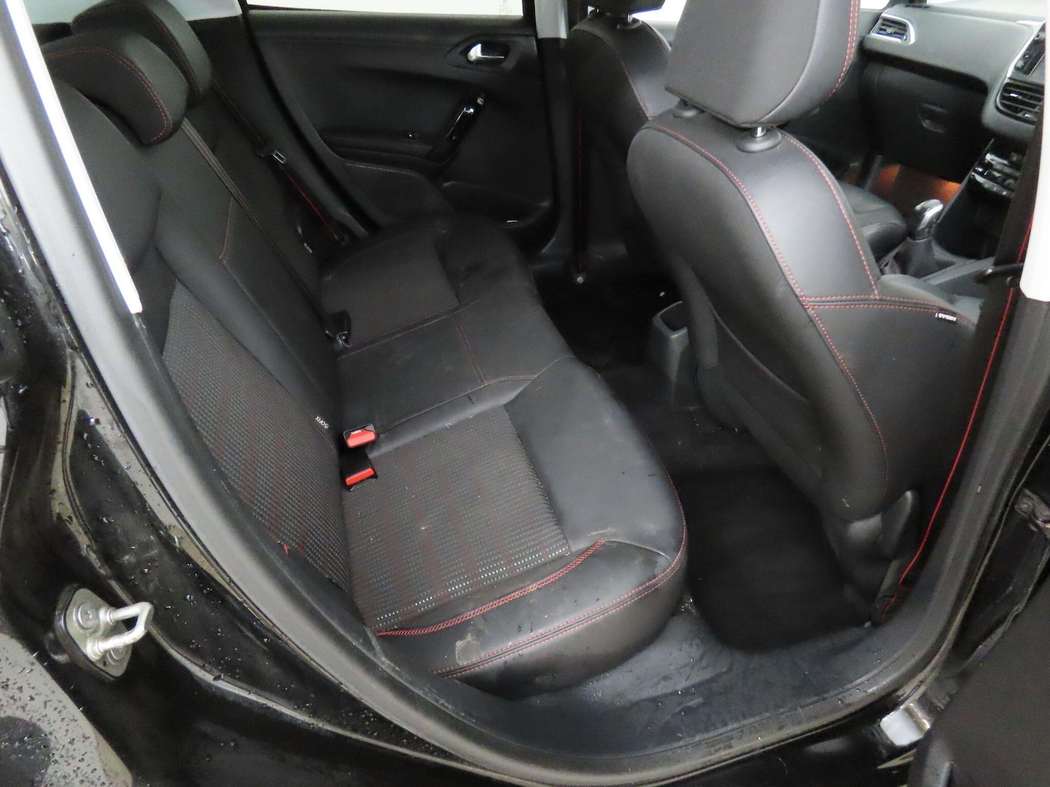 Used Peugeot 208 2016 for sale - 77351369: Photo 19