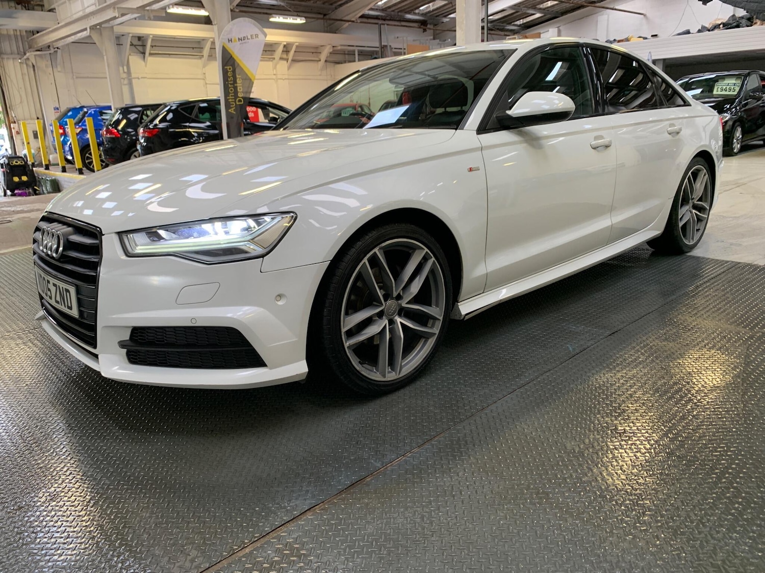 Used Audi A6 Saloon 2015 for sale - 76270376: Photo 16