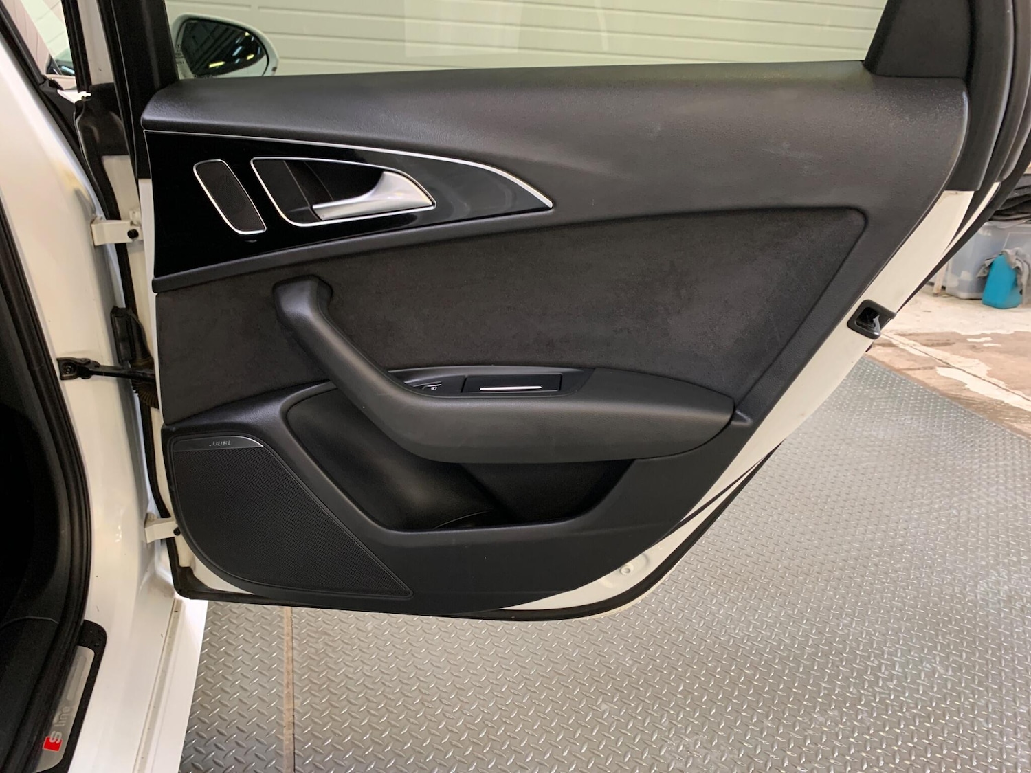 Used Audi A6 Saloon 2015 for sale - 76270376: Photo 19