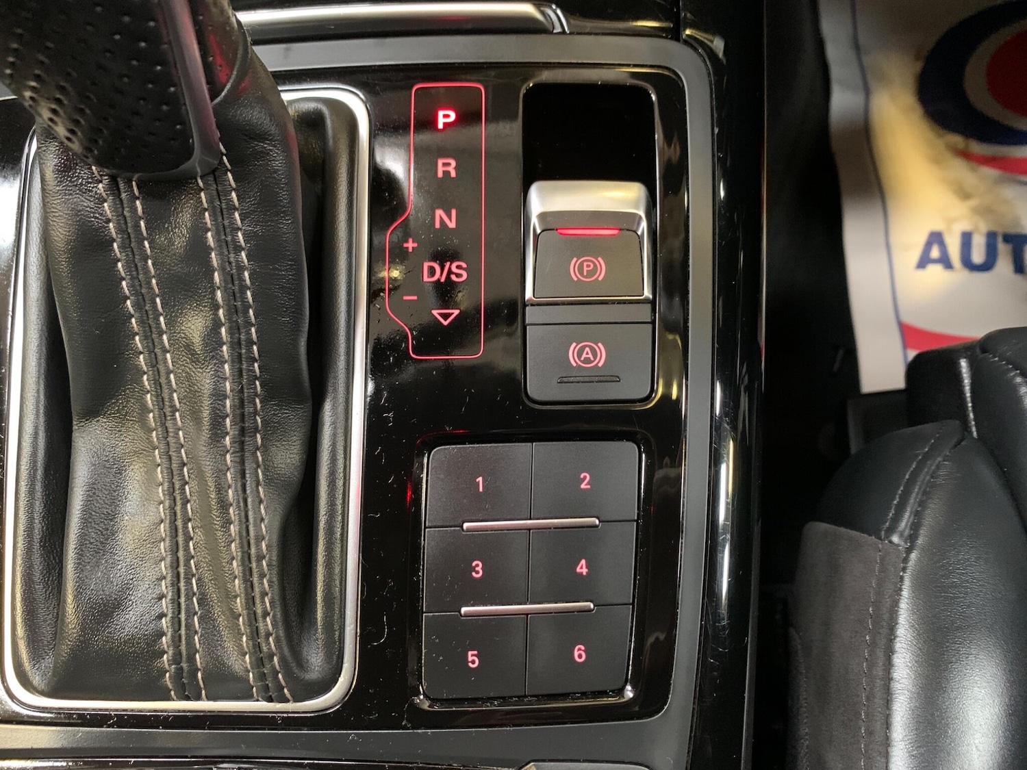 Used Audi A6 Saloon 2015 for sale - 76270376: Photo 37