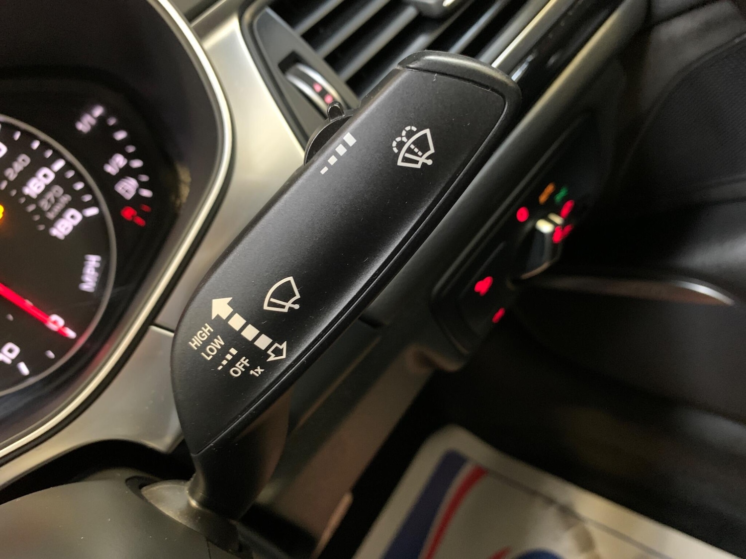 Used Audi A6 Saloon 2015 for sale - 76270376: Photo 42