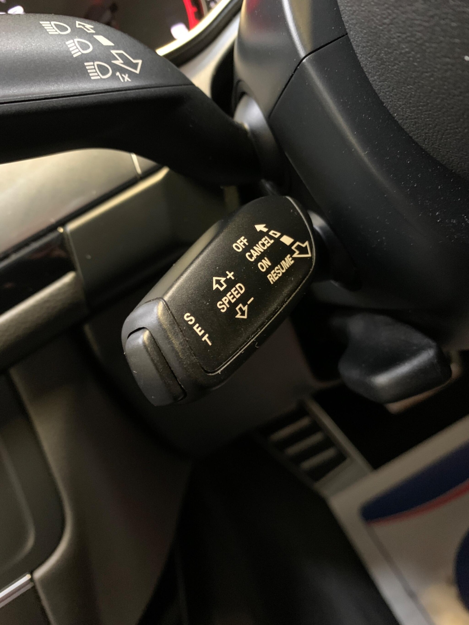 Used Audi A6 Saloon 2015 for sale - 76270376: Photo 43