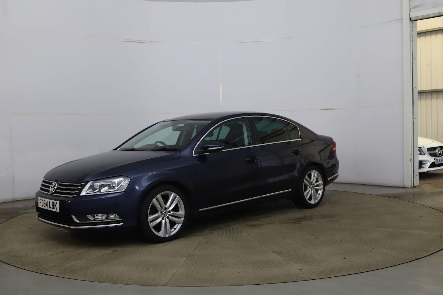 Used Volkswagen Passat 2014 for sale - 76484698: Photo 1