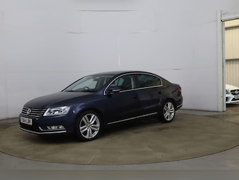 Volkswagen - Passat