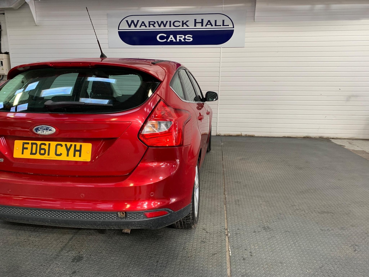 Used Ford Focus 2011 for sale - 76326840: Photo 10