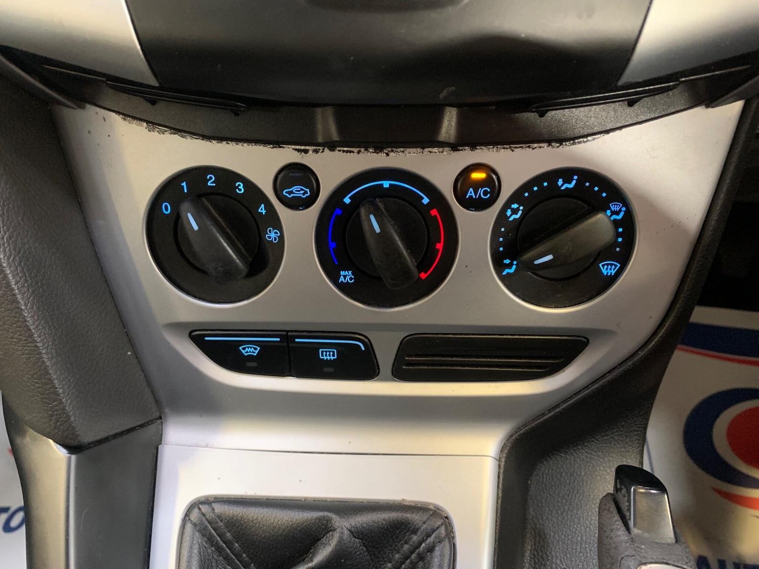 Used Ford Focus 2011 for sale - 76326840: Photo 28