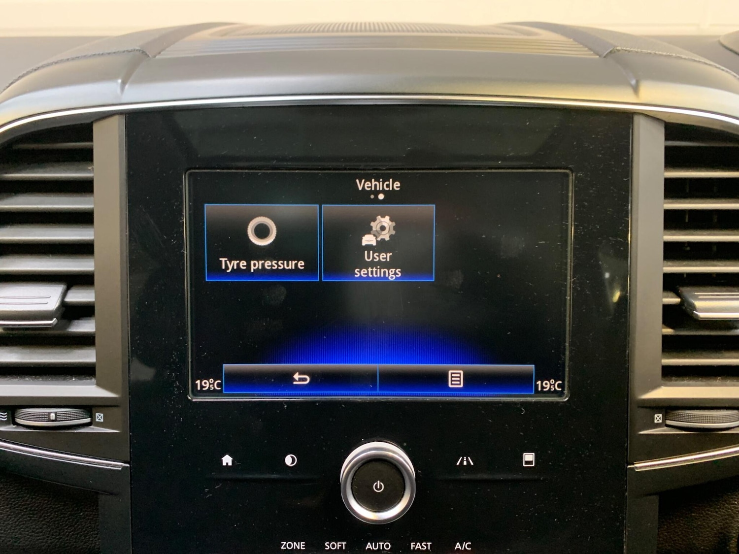 Used Renault Koleos 2018 for sale - 77331188: Photo 34