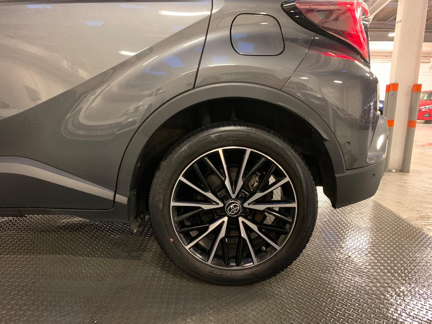 Used Toyota C-HR 2019 for sale - 76456752: Photo 12