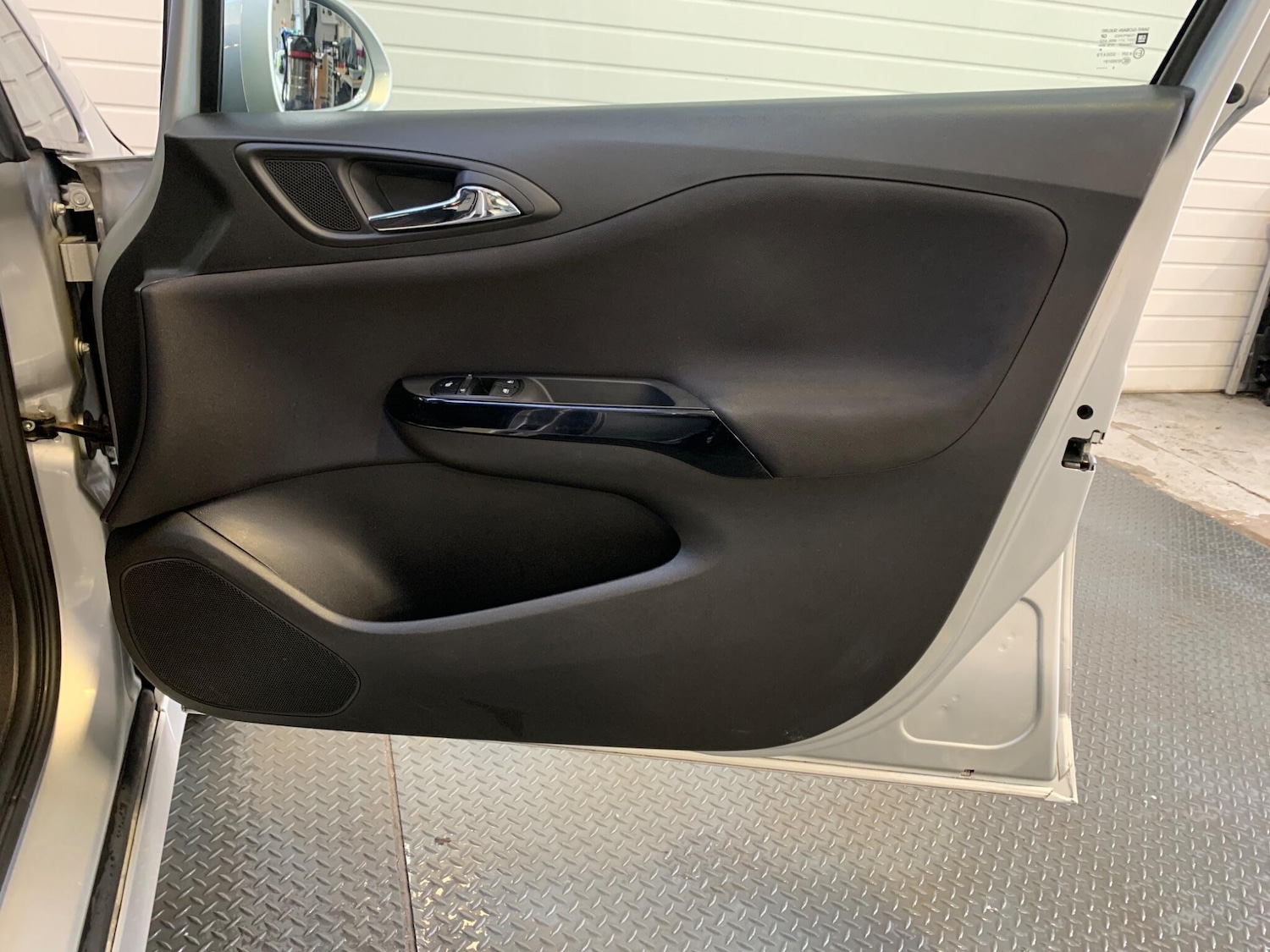 Used Vauxhall Corsa 2015 for sale - 76899388: Photo 21