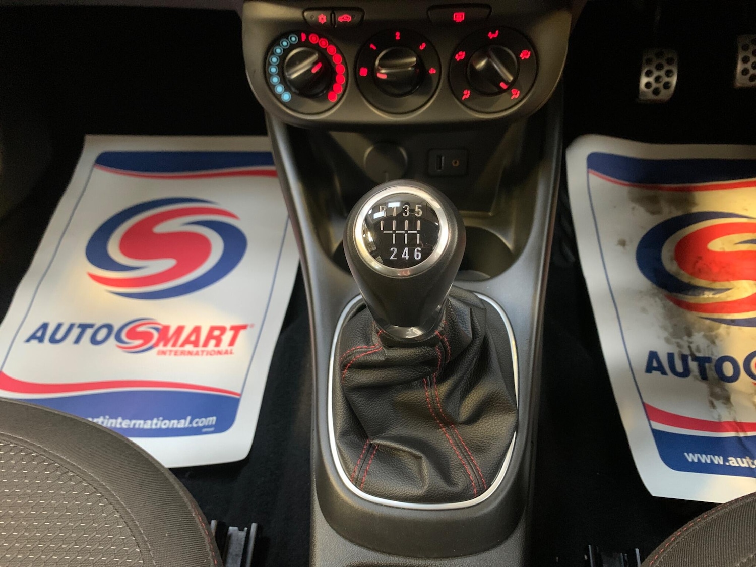 Used Vauxhall Corsa 2015 for sale - 76899388: Photo 33