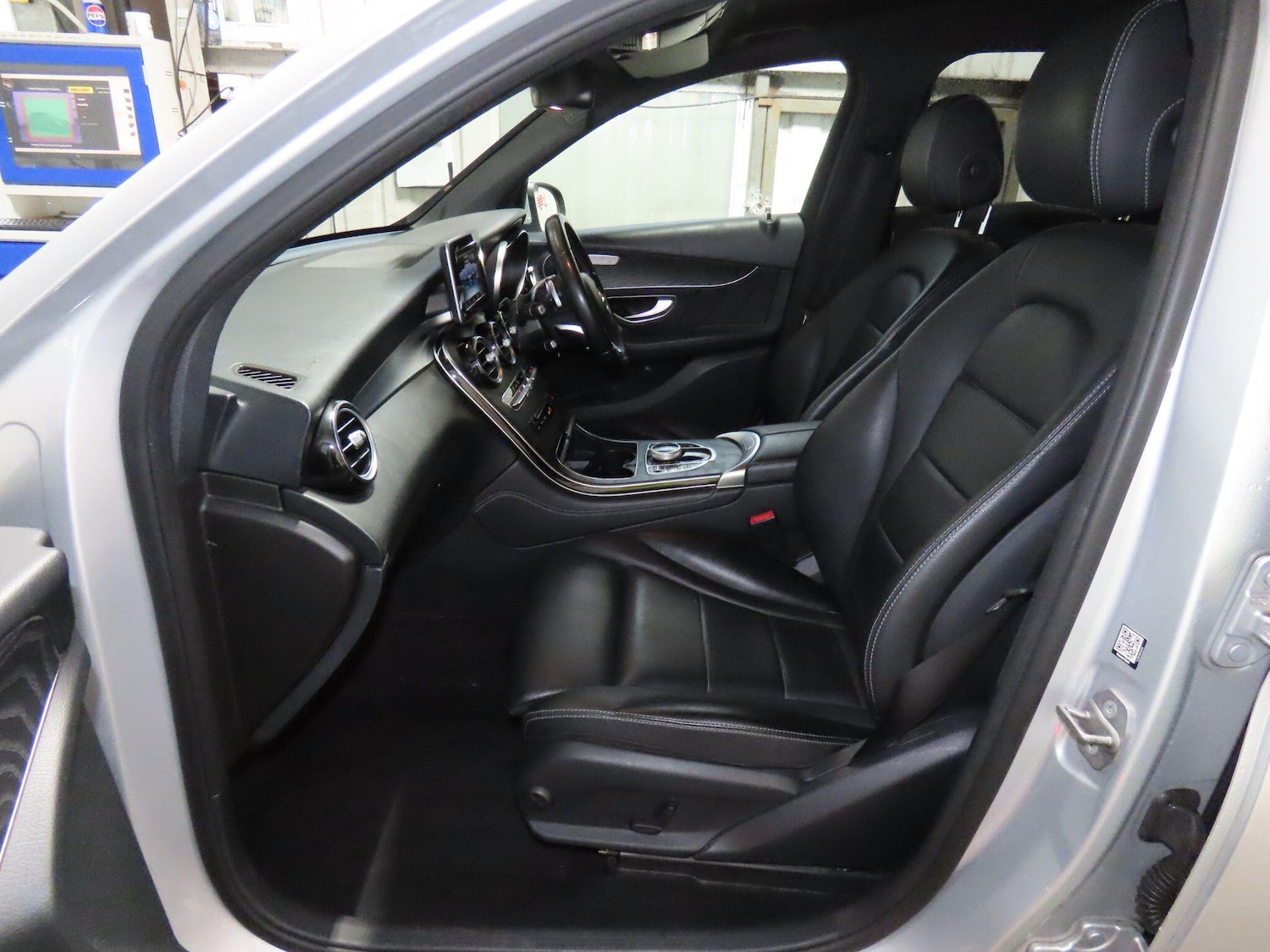 Used Mercedes-Benz GLC 2017 for sale - 77108742: Photo 14