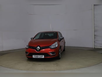 Used Renault Clio 2018 for sale - 75707213: Photo